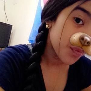 Meet your Posher, Carla